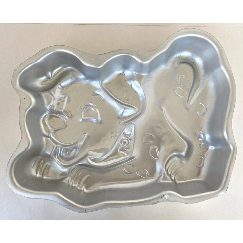 Disney 1996 101 Dalmations Puppy Dog Wilton Cake Pan Baking Mold 2105-3250